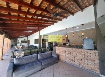 Rural · 280m² · 4 Quartos · 6 Vagas · Fazenda / Sítio para venda em Condomínio Lago E Sol de 280.00m² com 4 Quartos, 4 Suites e 6 Garagens