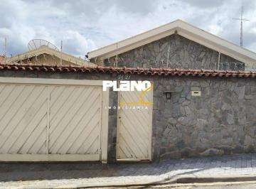 Casa · 240m² · 3 Quartos · 6 Vagas · Casa para alugar em VILA DUQUE CAXIAS de 240.00m² com 3 Quartos, 1 Suite e 6 Garagens