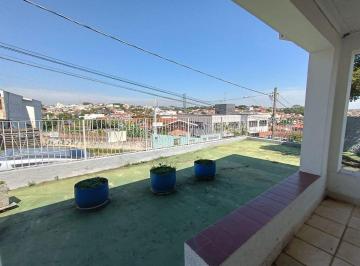 Casa de 2 quartos, Vinhedo · Casa de 379 m² com 2 quartos à venda no Centro