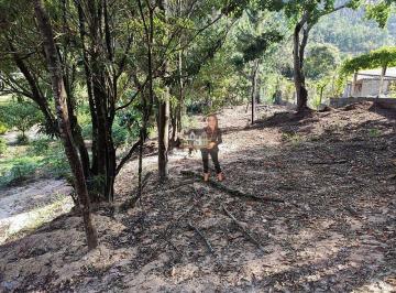 Terreno · Lote de 1.300m²