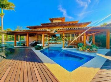 Casa · 350m² · 5 Quartos · Maravilhosa casa 5 quartos à venda em condomínio pé na areia Ferradurinha Armação de Búzios.
