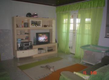 Casa · 246m² · 2 Quartos · 1 Vaga · Casa para venda em Jardim São Guilherme de 246.00m² com 2 Quartos e 1 Garagem