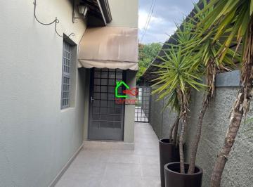 Comercial · 150m² · 1 Quarto · Prédio Comercial para venda e aluguel em Centro de 150.00m² com 1 Quarto e 1 Suite