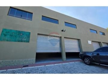 Comercial · 300m² · Galpão / Depósito / Armazém para alugar em Vila Riman de 300.00m²