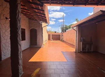 Casa · 212m² · 2 Quartos · 5 Vagas · Casa para venda em Jardim Batagin de 212.00m² com 2 Quartos e 5 Garagens