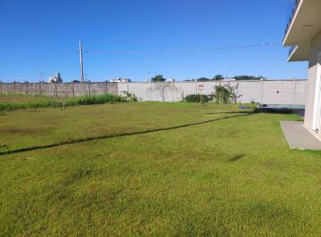 Terreno · 372m² · Terreno para venda em Barra Do Saí de 372.00m²