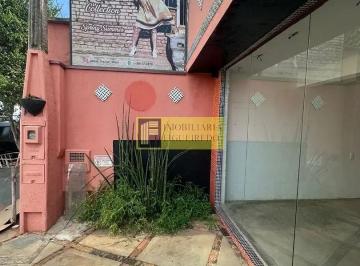 Comercial · 132m² · Imóvel Comercial para alugar em Vila Santo Antônio de 132.00m²