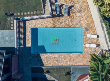 Casa · 2700m² · 5 Quartos · 6 Vagas · Casa de Condomínio para venda em Vista Alegre de 2700.00m² com 5 Quartos, 5 Suites e 6 Garagens