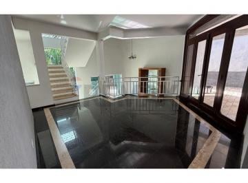Casa · 530m² · 4 Quartos · 6 Vagas · Casa de Condomínio para alugar em Hills Iii de 530.00m² com 4 Quartos, 4 Suites e 6 Garagens