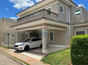 Casa · 242m² · 4 Quartos · 4 Vagas · Casa de Condomínio para alugar em Boa Vista de 242.00m² com 4 Quartos, 4 Suites e 4 Garagens