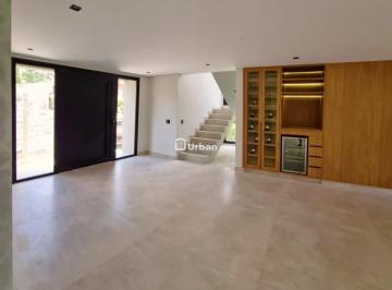 Casa · 319m² · 4 Quartos · 3 Vagas · Casa de Condomínio para venda e aluguel em Granja Viana de 319.00m² com 4 Quartos, 4 Suites e 3 Gara