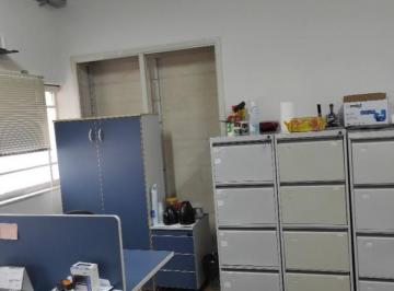Comercial · 2083m² · 24 Vagas · Galpão / Depósito / Armazém para venda em Ponte De São João de 2083.00m² com 24 Garagens