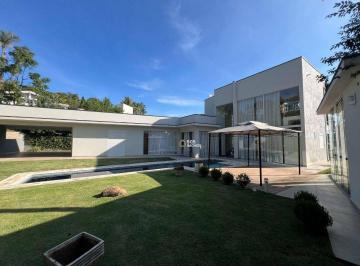 Casa · 248m² · 3 Quartos · 4 Vagas · Casa de Condomínio para alugar em Marambaia de 248.00m² com 3 Quartos, 3 Suites e 4 Garagens