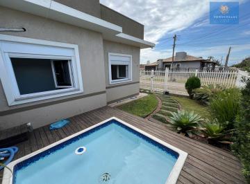 Casa · 1 Quarto · 2 Vagas · Casa de esquina em Capão da Canoa
