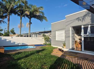Casa · 180m² · 3 Quartos · 1 Vaga · Casa no Centro de Xangri Lá