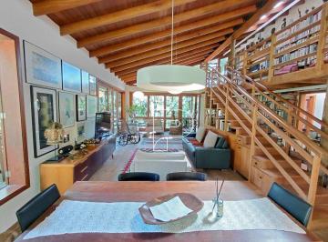 458fc9da85c08eb6d5ffa7c6f4c13d96052f1d8d · Casa com 1 dormitório à venda, 234 m² por R$ 1.450.000,00 - Vila Real Moinho Velho - Embu das Artes/