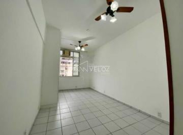 Imagem 1 · Kitnet e Studio para venda em Flamengo, Rio de Janeiro