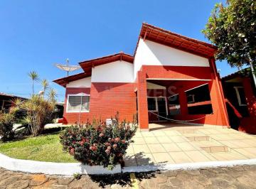 Casa · 105m² · 1 Vaga · Chalé à Venda no Condomínio Mansões Águas Quentes – Caldas Novas/GO