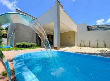 Casa · 139m² · 3 Quartos · 2 Vagas · Casa à venda no Condomínio Jardim Metodista – Caldas Novas!