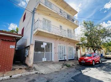 Comercial · 800m² · 2 Vagas · Prédio à Venda no Centro de Caldas Novas – Excelente Oportunidade de Renda!