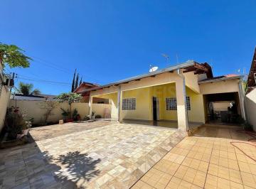 Casa · 200m² · 2 Vagas · Casa à venda no Itanhangá I, Caldas Novas/GO