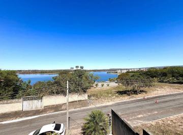 Casa · 120m² · 3 Quartos · 1 Vaga · Sobrado à Venda no Náutico – Caldas Novas/GO