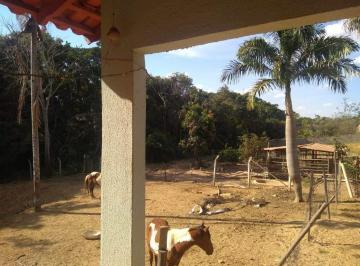 Rural · 1860m² · 2 Quartos · Vende-se Chácara no Portal das Águas Quentes em Caldas Novas.