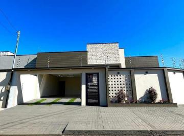 Casa · 140m² · 3 Quartos · 1 Vaga · Magnífica Casa à Venda no Setor Hanashiro – Caldas Novas/GO