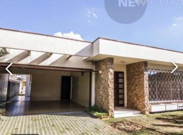 Casa de 4 quartos, Curitiba · Linda casa térrea em plena Fagundes Varela - Jardim Social!!!