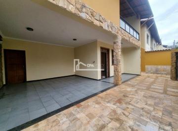 Casa · 242m² · 4 Quartos · Casa à venda - em Santa Amélia