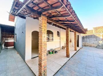 Casa · 360m² · 3 Quartos · Casa à venda - em Juliana