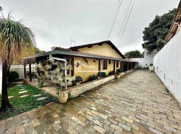 Casa · 360m² · 4 Quartos · Casa à venda - em Itapoã