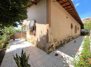 Casa · 360m² · 3 Quartos · Casa à venda - em Vila Santa Mônica