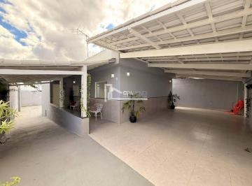 Casa · 360m² · 3 Quartos · Casa à venda - em Rio Branco