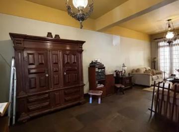 Casa en Venda de 4 quartos Barro Preto · Imóvel para venda possui 400 metros quadrados com 4 quartos em Barro Preto - Belo Horizonte - MG.