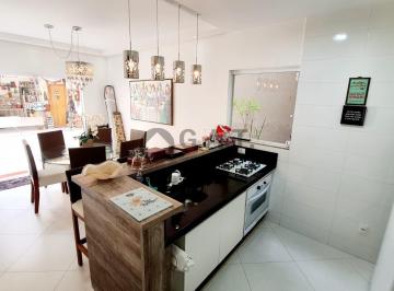 Foto 01 · Casa à venda em Sorocaba-SP, Jardim Leocadia. 3 quartos, 1 suíte, 2 salas, 3 banheiros, 2 vagas, 150