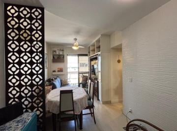 Apartamento de 3 quartos, Rio de Janeiro · Apto aluguel Reformado em Botafogo: 2 Quartos (1 Suíte) + Dependência Revertida