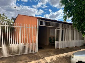 Casa de 5 quartos, Candangolândia · QR 1 CJ. H, ÓTIMA LOCALIZAÇÃO