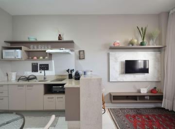 Apartamento de 1 quarto, Curitiba · Apartamento compacto e mobiliado no Centro de Curitiba | Ideal para morar ou investir