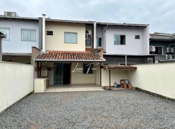 Foto 20 · Sobrado Geminado à venda no Bairro Boa Vista - Joinville - SC. Com amplo terreno nos fundos; 3 dorm