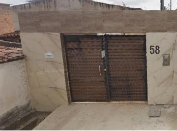 portão principal · Casa à Venda no Quarenta - 2 Quartos | Garagem | Excelente Localização