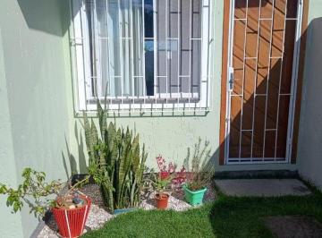 Casa de 2 quartos, Florianópolis · Casa térrea Ingleses do Rio Vermelho