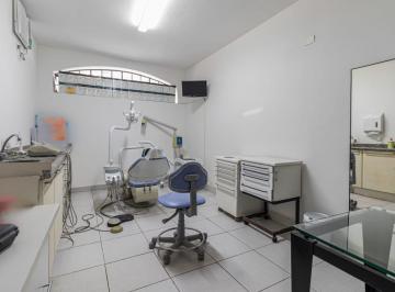 Comercial · 15m² · 2 Vagas · Casa comercial na Rua Tutóia, 272 - sala 6 • 15 m²