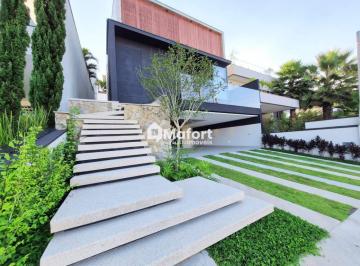 Casa · 320m² · 3 Quartos · 6 Vagas · Casa de Condomínio para venda em Fazenda Rodeio de 320.00m² com 3 Quartos, 3 Suites e 6 Garagens