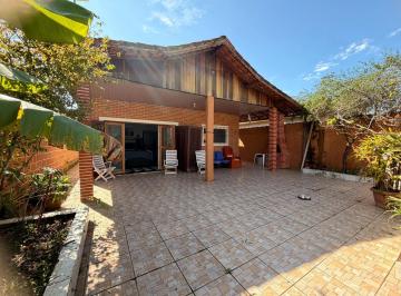 IMG_9928 (1).jpg · Casa com 3 dormitórios próximo à praia no bairro balneário Marrocos