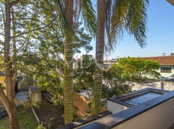 Casa · 155m² · 3 Quartos · 2 Vagas · Sobrado em Bacacheri - Curitiba