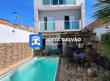 Casa · 240m² · 3 Quartos · 2 Vagas · Sobrado no bairro Vila Verde em Hortolândia
