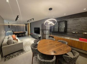 d534e2676566.jpg · Apartamento com três suítes a 100 metros da Praia de Jurerê