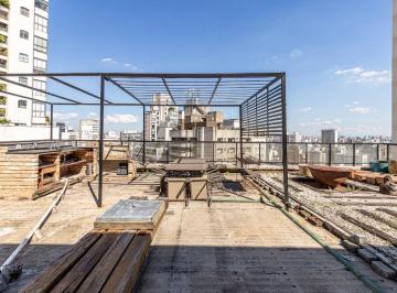 5f869a57-6605-4c3b-9091-5ed67e7f7c18 · Versátil cobertura para venda em Jardins com 3 quartos, sendo 1 suíte, 277m²