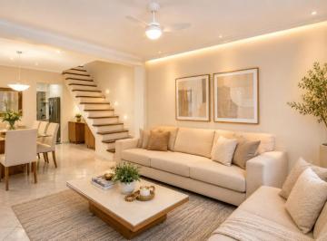 90e116c0-c4e7-40de-b8d3-5b02c87d0474 · Sobrado para venda em São Judas com 4 quartos, sendo 1 suíte, 202m²